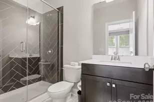 1740 Pat Garrett St, Charlotte, NC 28206 - Photo 5