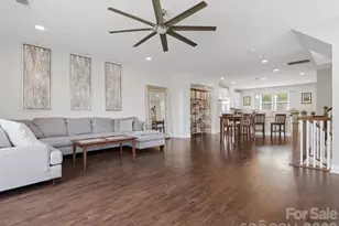 1740 Pat Garrett St, Charlotte, NC 28206 - Photo 15