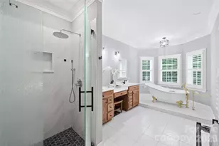 9470 Hutchinson Ln, Charlotte, NC 28216 - Photo 29