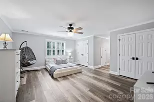 9470 Hutchinson Ln, Charlotte, NC 28216 - Photo 33