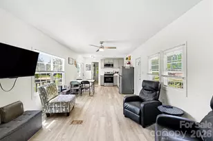 9937 Harwood Ln, Charlotte, NC 28214 - Photo 7