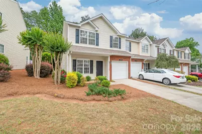 15583 Stronvar House Lane, Charlotte, NC 28277 - Photo 3