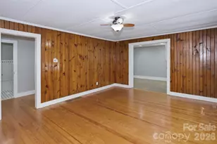 70 Cedar St, Asheville, NC 28803 - Photo 9