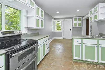 70 Cedar Street, Asheville, NC 28803 - Photo 11