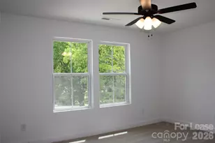 574 W Park Ave, Mooresville, NC 28115 - Photo 9