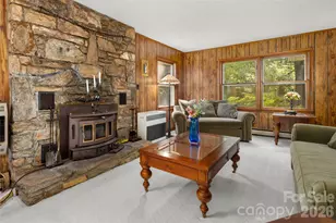 150 Mountain Laurel Ln, Fletcher, NC 28732 - Photo 3