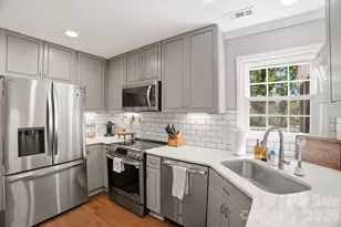 3219 Silver Pond Ct, Charlotte, NC 28210 - Photo 13