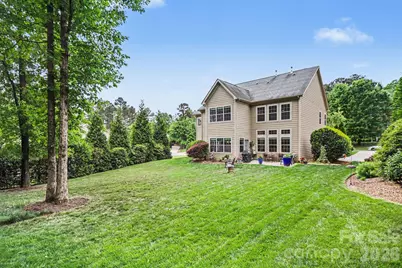 125 Lakeshore Hills Drive, Mooresville, NC 28117 - Photo 33