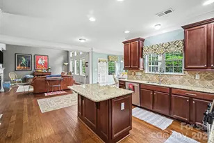 125 Lakeshore Hills Drive, Mooresville, NC 28117 - Photo 13