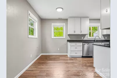 3 Mos Way, Candler, NC 28715 - Photo 15