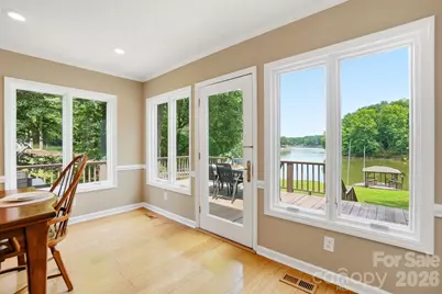 204 Bay Shore Drive, Belmont, NC 28012 - Photo 15