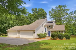 204 Bay Shore Dr, Belmont, NC 28012 - Photo 3