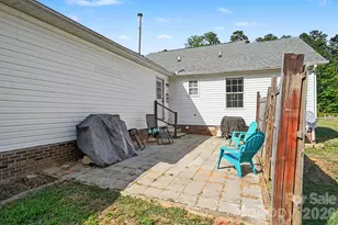 8664 Red Rd, Rockwell, NC 28138 - Photo 17