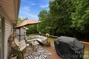 1221 Capps Hollow Dr, Charlotte, NC 28216 - Photo 23