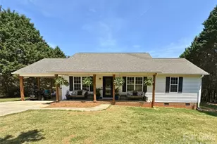 218 Hauss Rd, Lincolnton, NC 28092 - Photo 1