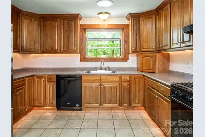 146 Fairmont Road, Candler, NC 28715 - Photo 13