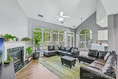 5755 Cambridge Bay Drive, Charlotte, NC 28269 - Photo 9