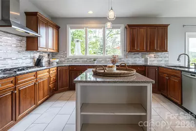 153 Mills Place, Asheville, NC 28804 - Photo 3