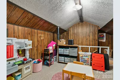 1121 N Canton Road, Canton, NC 28716 - Photo 17
