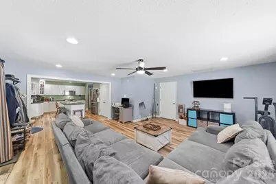 217 Robinson Avenue, Matthews, NC 28104 - Photo 7