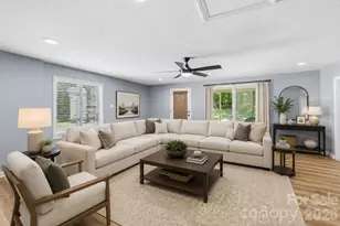 217 Robinson Ave, Matthews, NC 28104 - Photo 5