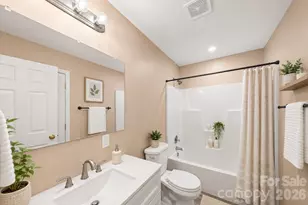 5045 Curtiswood Dr, Charlotte, NC 28213 - Photo 9