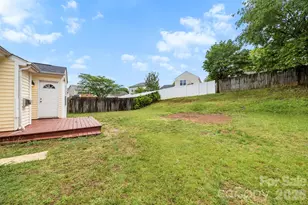 1528 Oakdale Green Dr, Charlotte, NC 28216 - Photo 27