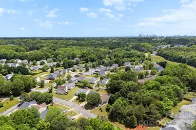1528 Oakdale Green Drive, Charlotte, NC 28216 - Photo 31