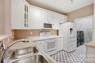 12425 Copper Mountain Blvd, Charlotte, NC 28277 - Photo 17