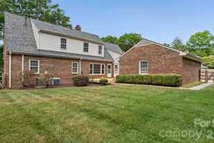 2327 Hamilton Mill Rd, Charlotte, NC 28270 - Photo 3