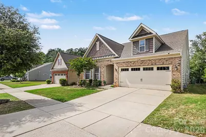 728 Bearcamp Way, Fort Mill, SC 29715 - Photo 3