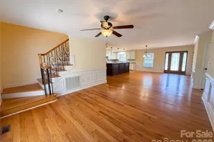 134 Springway Dr, Kannapolis, NC 28081 - Photo 3