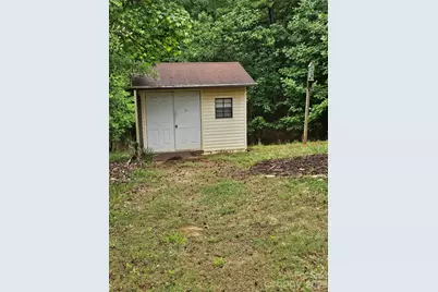 157 Dogwood Circle, New London, NC 28127 - Photo 15
