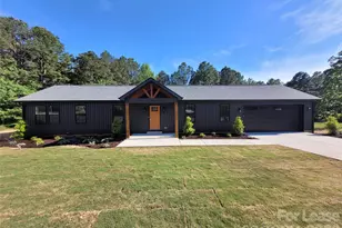 115 Dorchester Ln, Troutman, NC 28166 - Photo 1