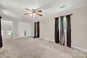 11510 Gelding Dr, Charlotte, NC 28215 - Photo 35