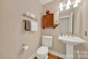 11510 Gelding Dr, Charlotte, NC 28215 - Photo 9