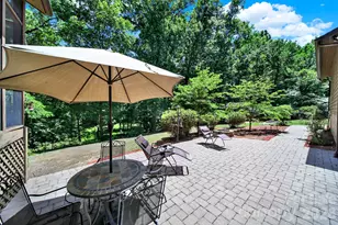 11510 Gelding Dr, Charlotte, NC 28215 - Photo 13