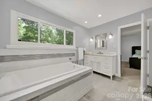 11510 Gelding Dr, Charlotte, NC 28215 - Photo 27