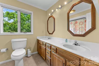 8 Scenic View Road, Weaverville, NC 28787 - Photo 21