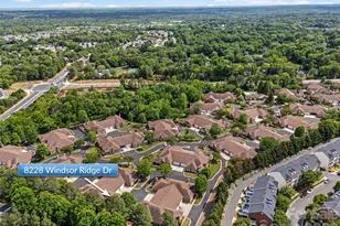 8228 Windsor Ridge Dr, Charlotte, NC 28277 - Photo 3