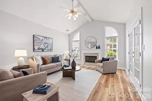 8228 Windsor Ridge Dr, Charlotte, NC 28277 - Photo 5