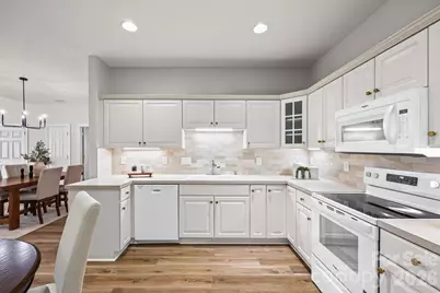 8228 Windsor Ridge Drive, Charlotte, NC 28277 - Photo 11