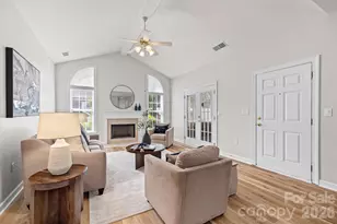 8228 Windsor Ridge Dr, Charlotte, NC 28277 - Photo 7