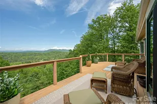 35 Carriage Forest Ct, Hendersonville, NC 28791 - Photo 19