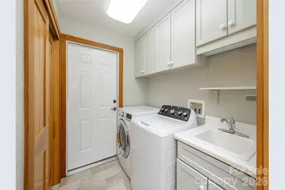 35 Carriage Forest Court, Hendersonville, NC 28791 - Photo 31