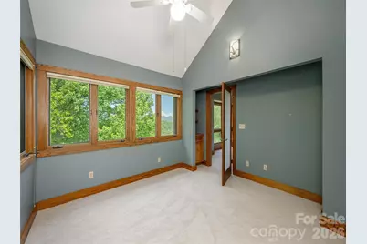 35 Carriage Forest Court, Hendersonville, NC 28791 - Photo 25
