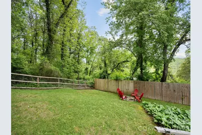 811 Miami Terrace, Hendersonville, NC 28791 - Photo 15