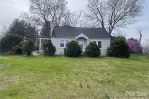 2490 Connelly Springs Rd, Granite Falls, NC 28630 - Photo 21