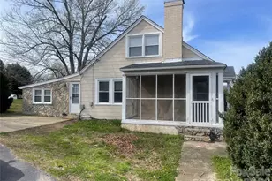 2490 Connelly Springs Rd, Granite Falls, NC 28630 - Photo 1