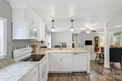 4838 Gearus Drive, Charlotte, NC 28269 - Photo 11